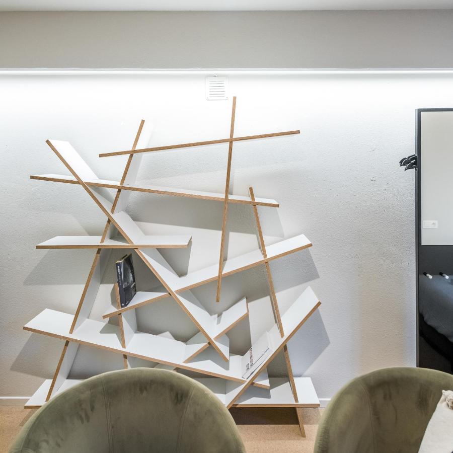 Japie - In The Heart Of Appartement
